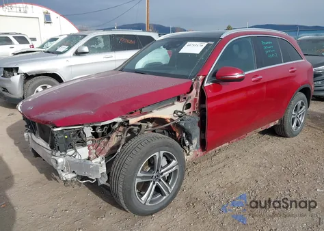 2018 Mercedes-Benz Glc 300 4Matic z USA, uszkodzony, nr VIN WDC0G4KB3JV015978